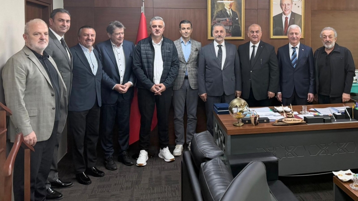 RİBİAD Başkan Vekilimiz Sn. Mehmet HÜSREV’i, Beykoz Belediye Başkan Yardımcılığı görevine atanması vesilesiyle makamında ziyaret ettik.